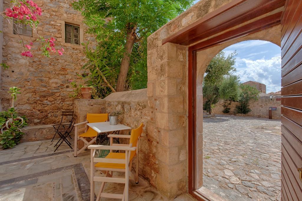 Dorovinis Monemvasia Castlehouses Exterior photo